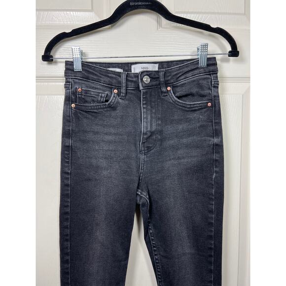 Mango MNG Denim Soho High Rise Skinny Leg Black Jean Women's 2 26 Capsule - Picture 3 of 8
